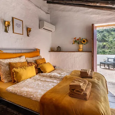 Holiday home El Agua Da Vida
